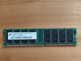 Barrette mémoire DDR 256 Mo PC2700 (333 MHz)