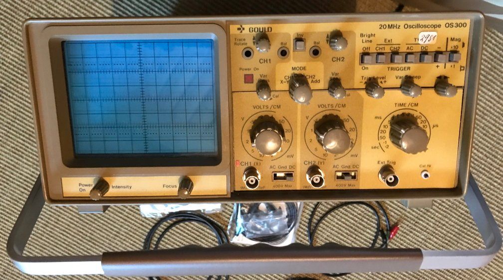 Misurare: Gould Oscilloscope OS300 mit Zubehör – Usato da Aeschi SO venduto da Habeas