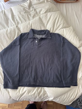 Pull-over Brandy Melville gris col à boutons état correct