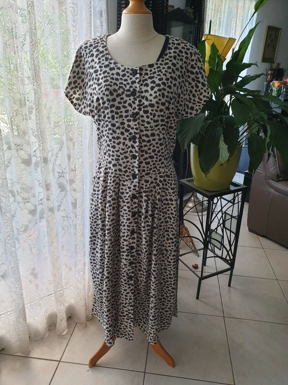 Vestiti: Robe grise vintage 42 – Nuovo (secondo la descrizione) da St-Triphon venduto da Jldr0 1