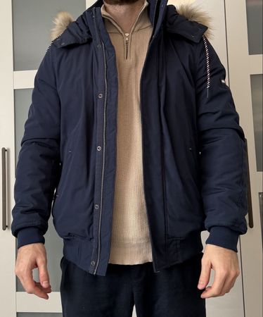 Tommy Jeans Winterjacke, Grösse L, Top Zustand!