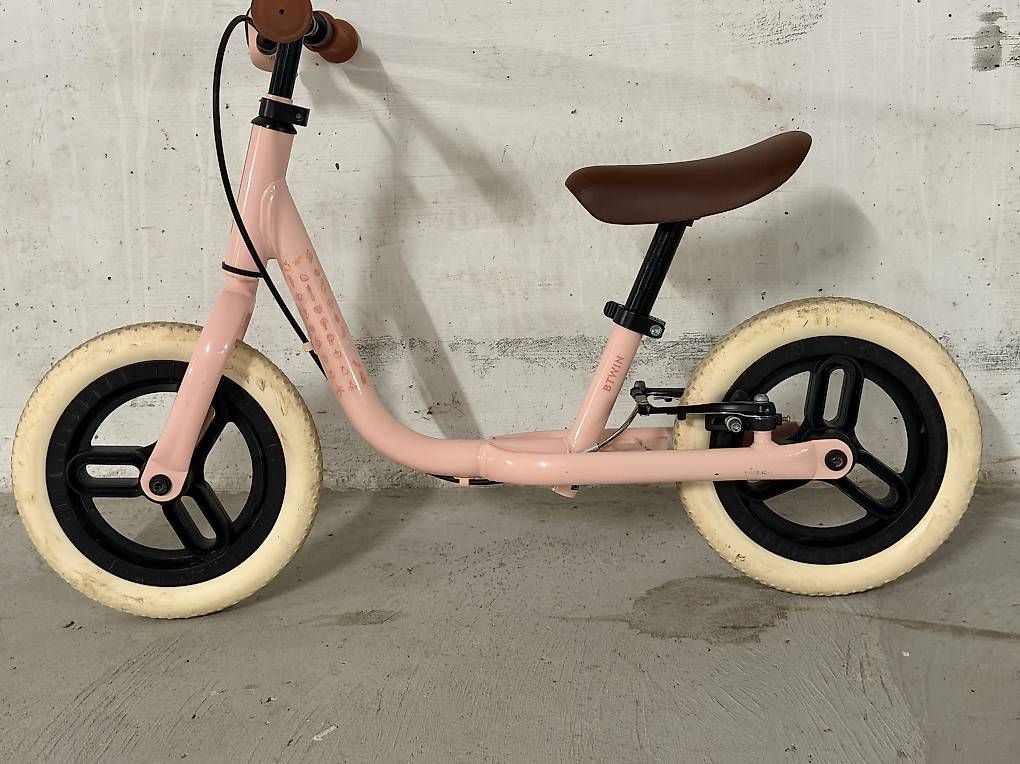 Véhicules pour enfants: BTwin Laufrad – D'occasion à Duggingen par adelbert 4