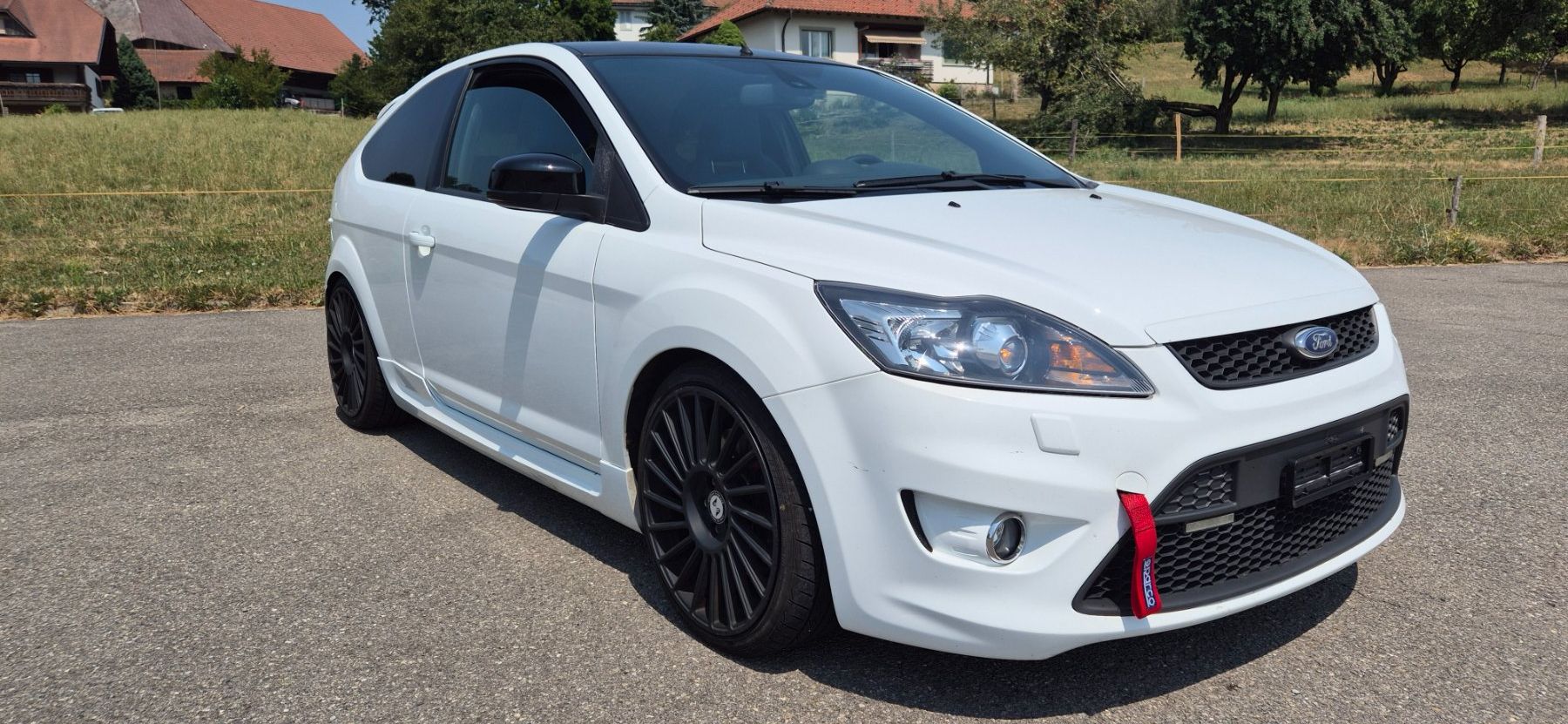Ford Autos: Ford Focus ST 2.5 mit vielen Extras – D'occasion à Alterswil par CarrMaSchlossGmbH 1