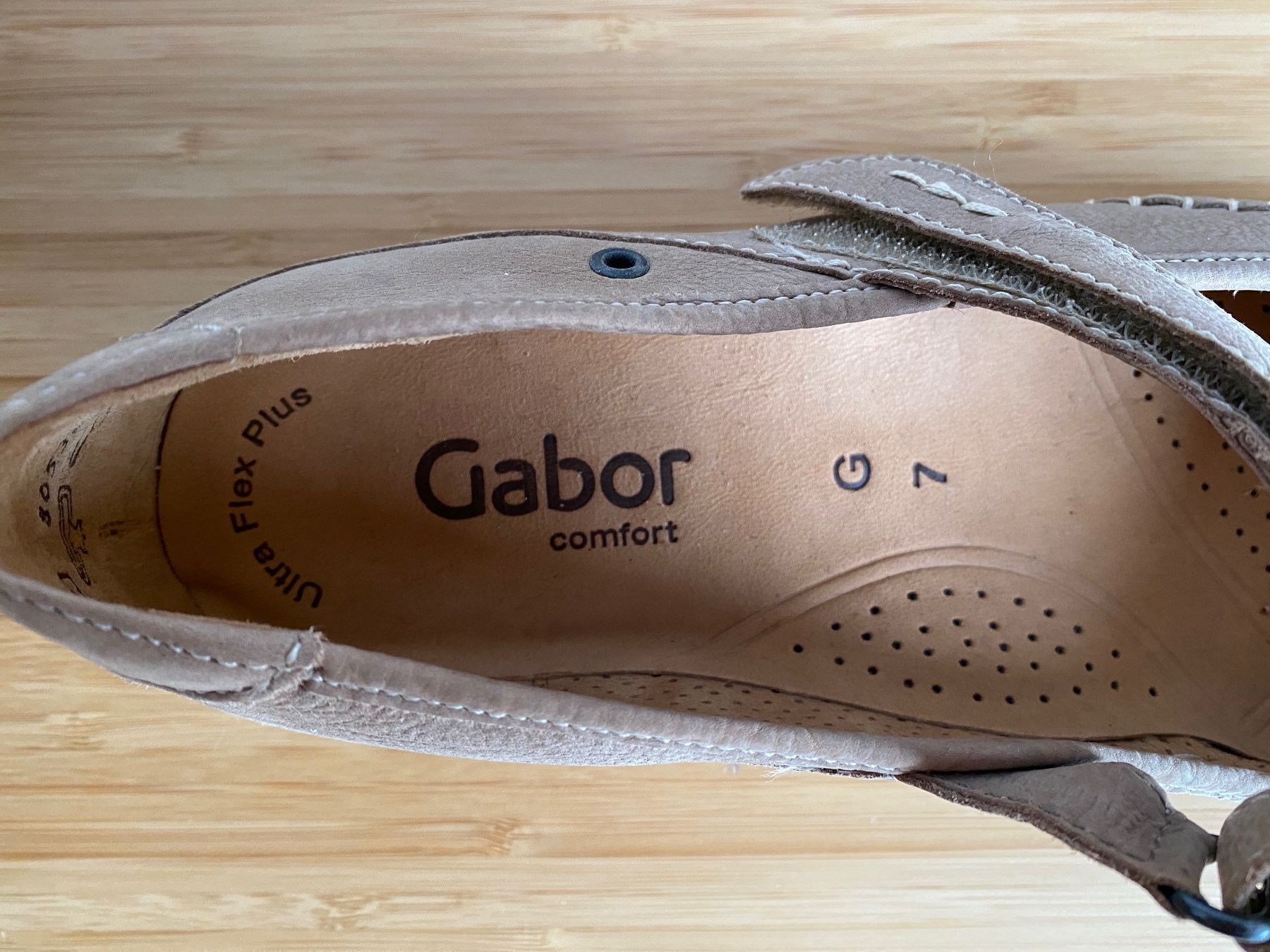 Gabor Scarpe da donna: Gabor Sandalen Gr. 7 / ca. 39 – Nuovo (secondo la descrizione) da Zürich venduto da Wim-Broccoli 1