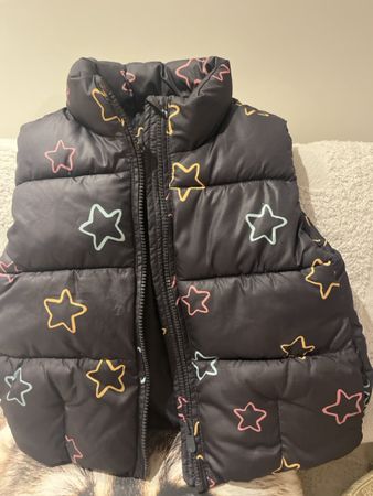 Kids Sfera Star Padded Vest (Size 6-7) - Autumn Ready!
