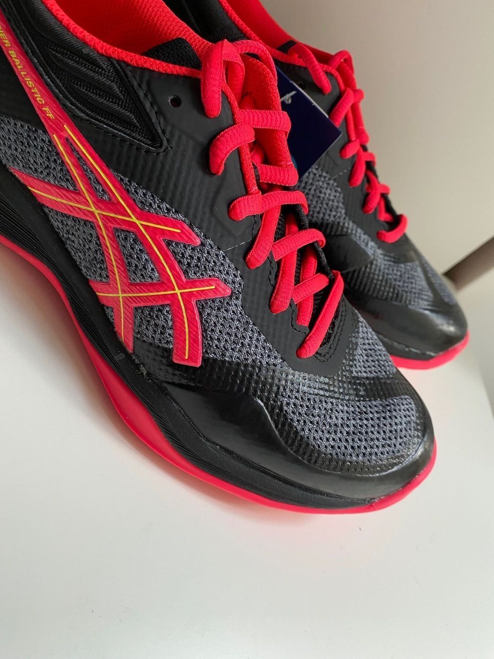 Asics Chaussures femmes: ASICS NETBURNER BALLISTIC FF Volley 39.5 – Neuf avec emballage d'origine à Luzern par falena01 3