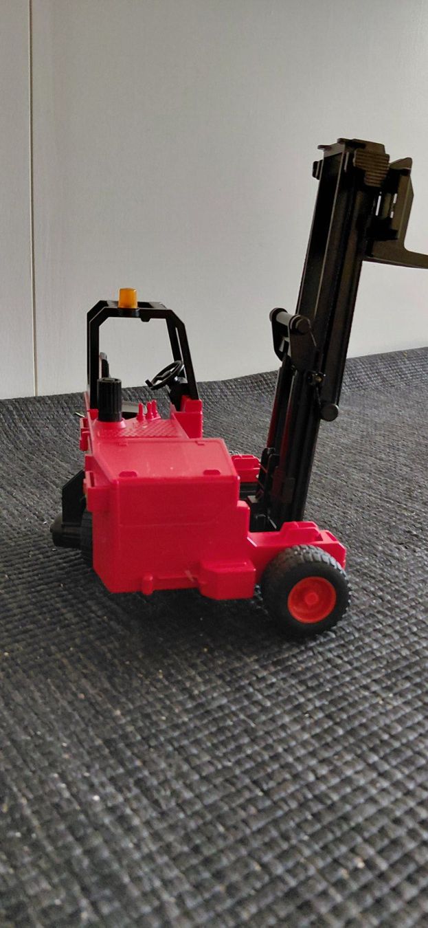 Bruder Jouets: Bruder Ups Logistik LKW – D'occasion à Linthal par Suzan9 7