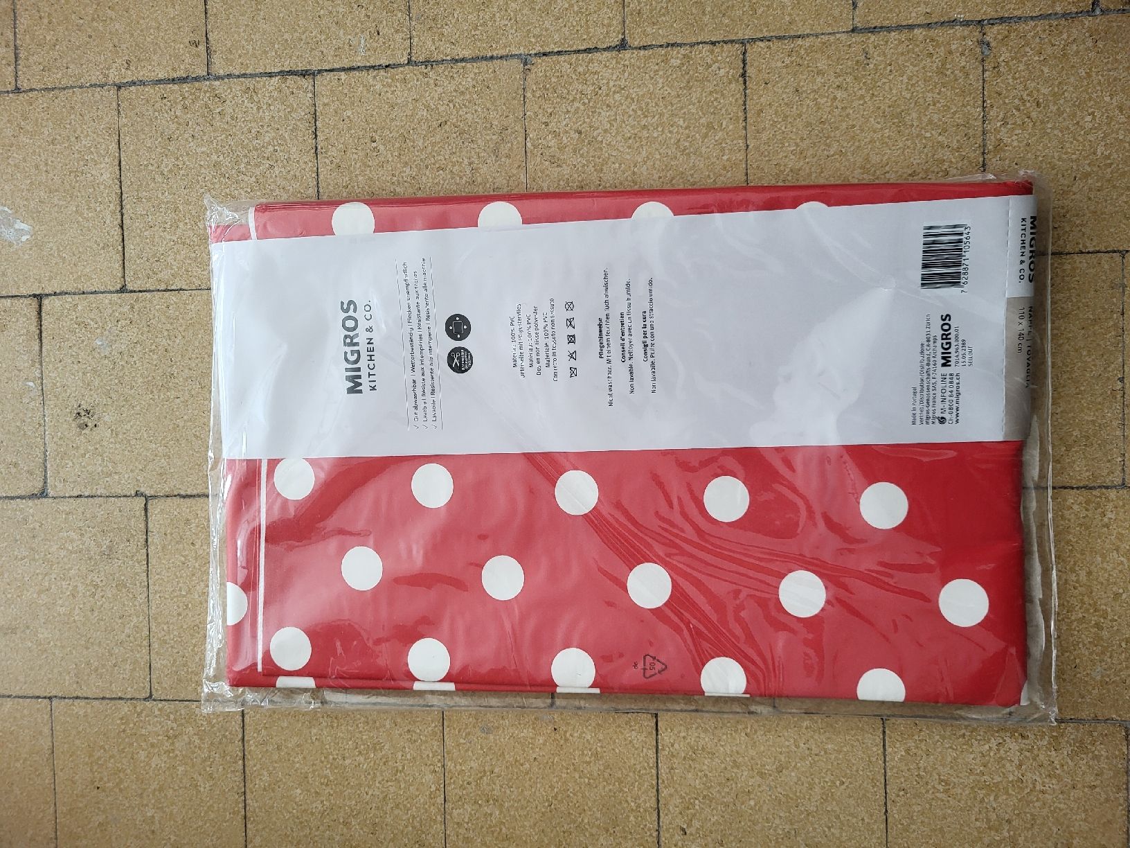 Altra biancheria da tavola: Migros PVC-Tischdecke – Nuovo e nell'imballaggio originale da Zweisimmen venduto da Adorable 2
