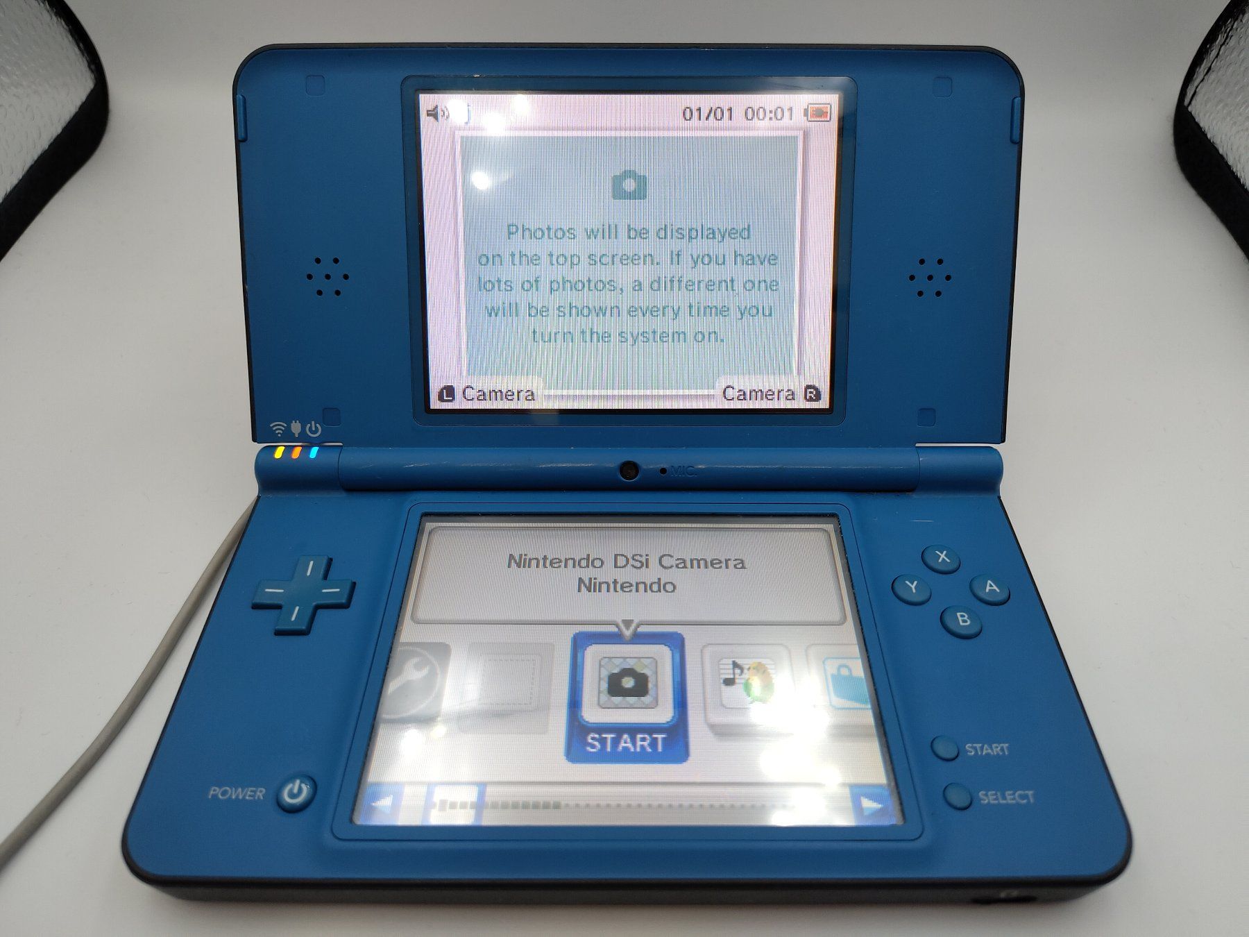 Nintendo Konsolen: Nintendo DSi XL in blau – Gebraucht aus Kloten von SuperRetroPixels 3