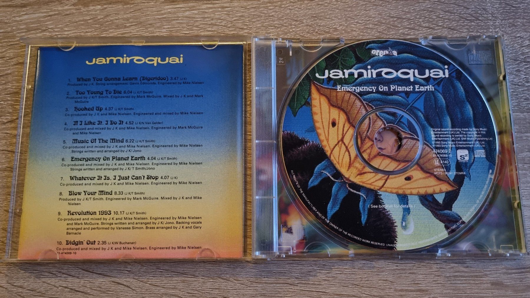 CD: Jamiroquai - Emergency on Planet Earth – Usato da Hagenbuch ZH venduto da lecterr55 1