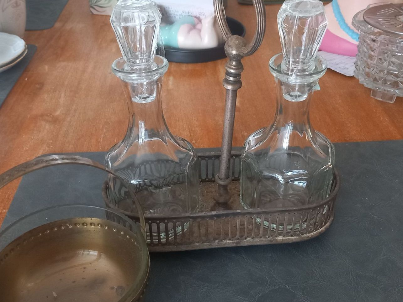 Bicchieri: Oel & Essig Menage mit Schäli / Vintage – Usato da Aegerten venduto da gismolini