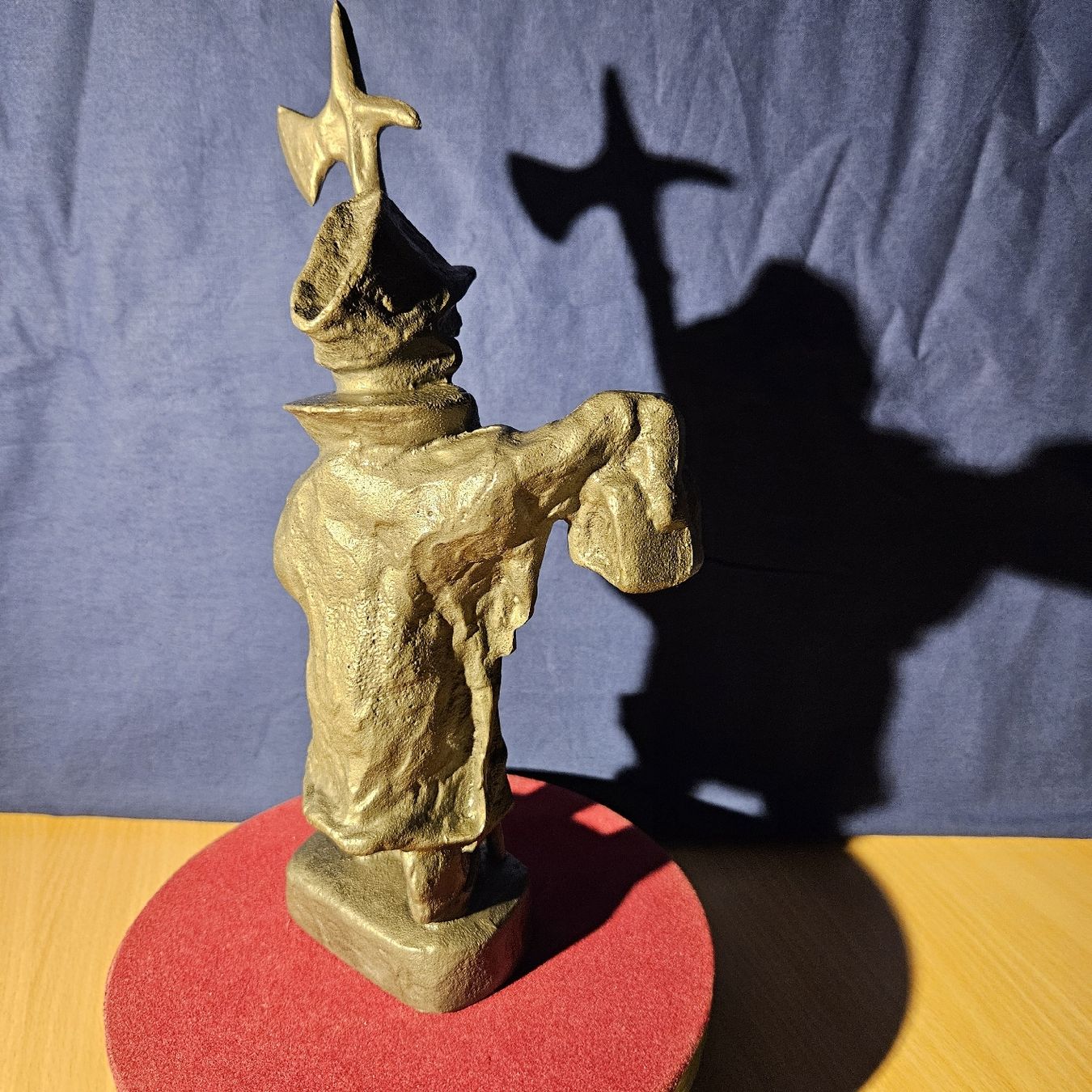 Figuren: Eisenplastik Figur, Nachtwächter mit Hellebarde 29cm – Gebraucht aus Kriens von gra_fhn7 3
