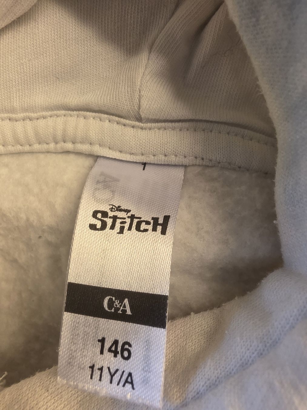 C&A Pullover & Sweatshirts: Kapuzenpulli Stitch C&A Grösse 146  – Gebraucht aus Wigoltingen von Zuckerfee84 3
