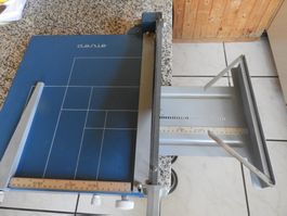 DAHLE PROFI SCHNEIDEMASCHINE MIT SEITE AUFFANG SCHIENE 60x38