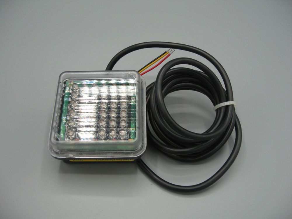 LED-Blitzleuchte 10-30VDC orange IP67