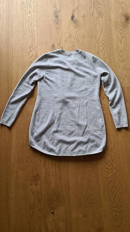 Karen Millen Maglioni & Felpe: Karen Millen Pullover grau Grösse 3 – Usato da Buchs AG venduto da Stunner 3