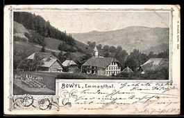 AK Bowil /Emmenthal, Ortsansicht mit Personen auf einer Wies
