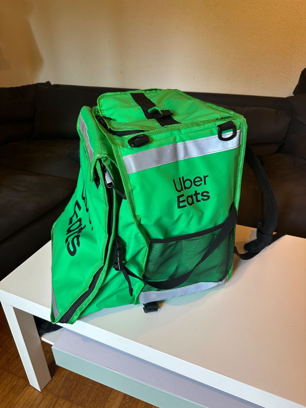 Taschen: Uber Eats Tasche – Neu (gemäss Beschreibung) aus Zürich von pih_qm9l 1