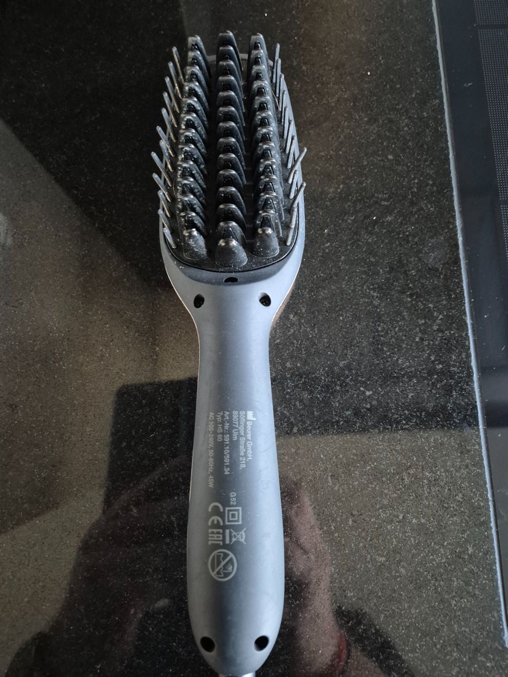 Beurer Altro per la cura dei capelli: Beurer Glättungsbürste HS 60 – Usato da Muttenz venduto da 80tage 1