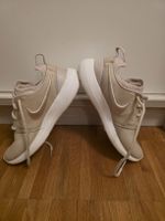 Nike Roshe One Damenschuhe, Grösse 36.5, Top Zustand!