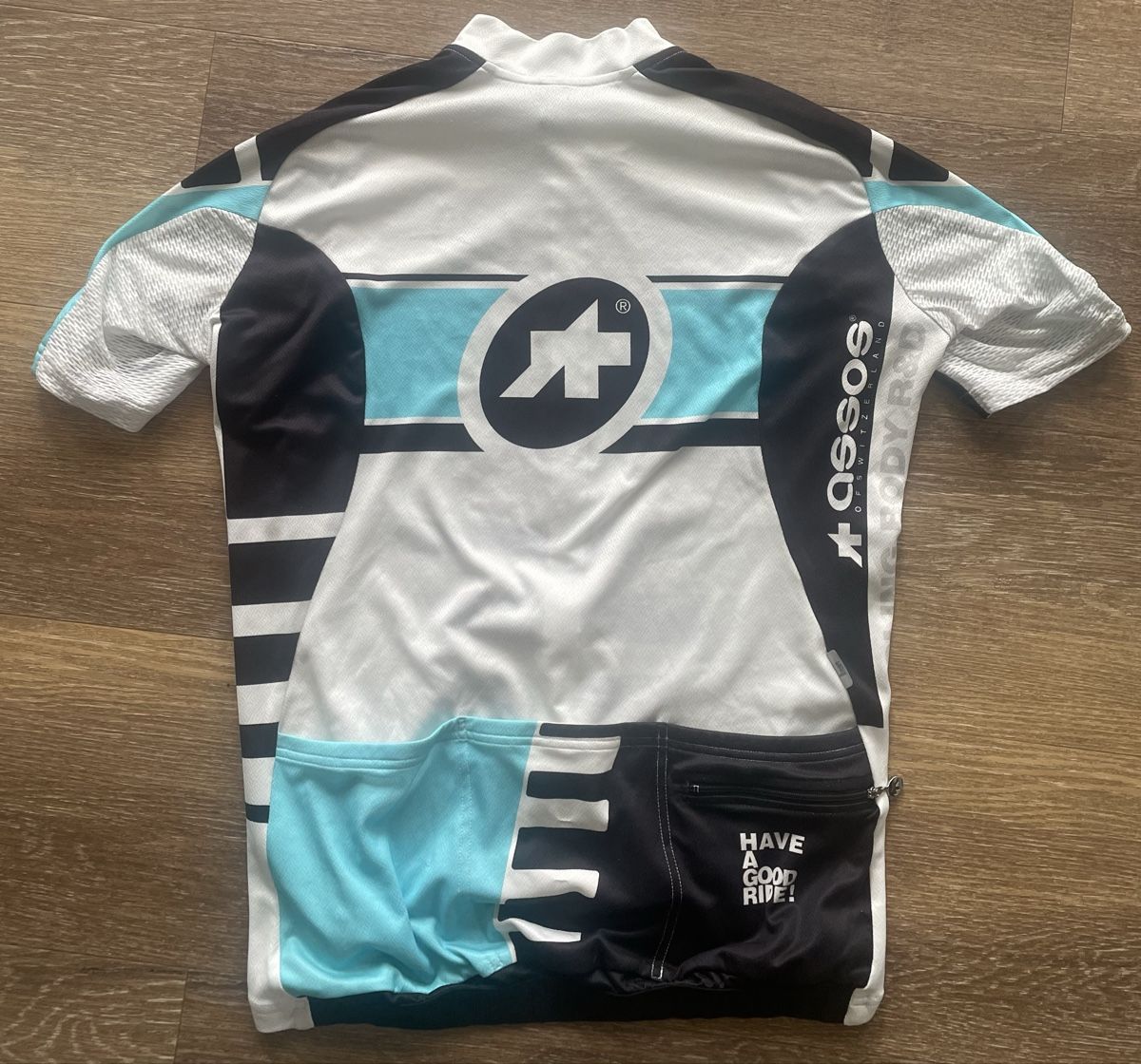 Assos Canottiere & Pantaloni: Radtrikot Assos Gr. XL – Usato da Hettlingen venduto da Baronesse01 1