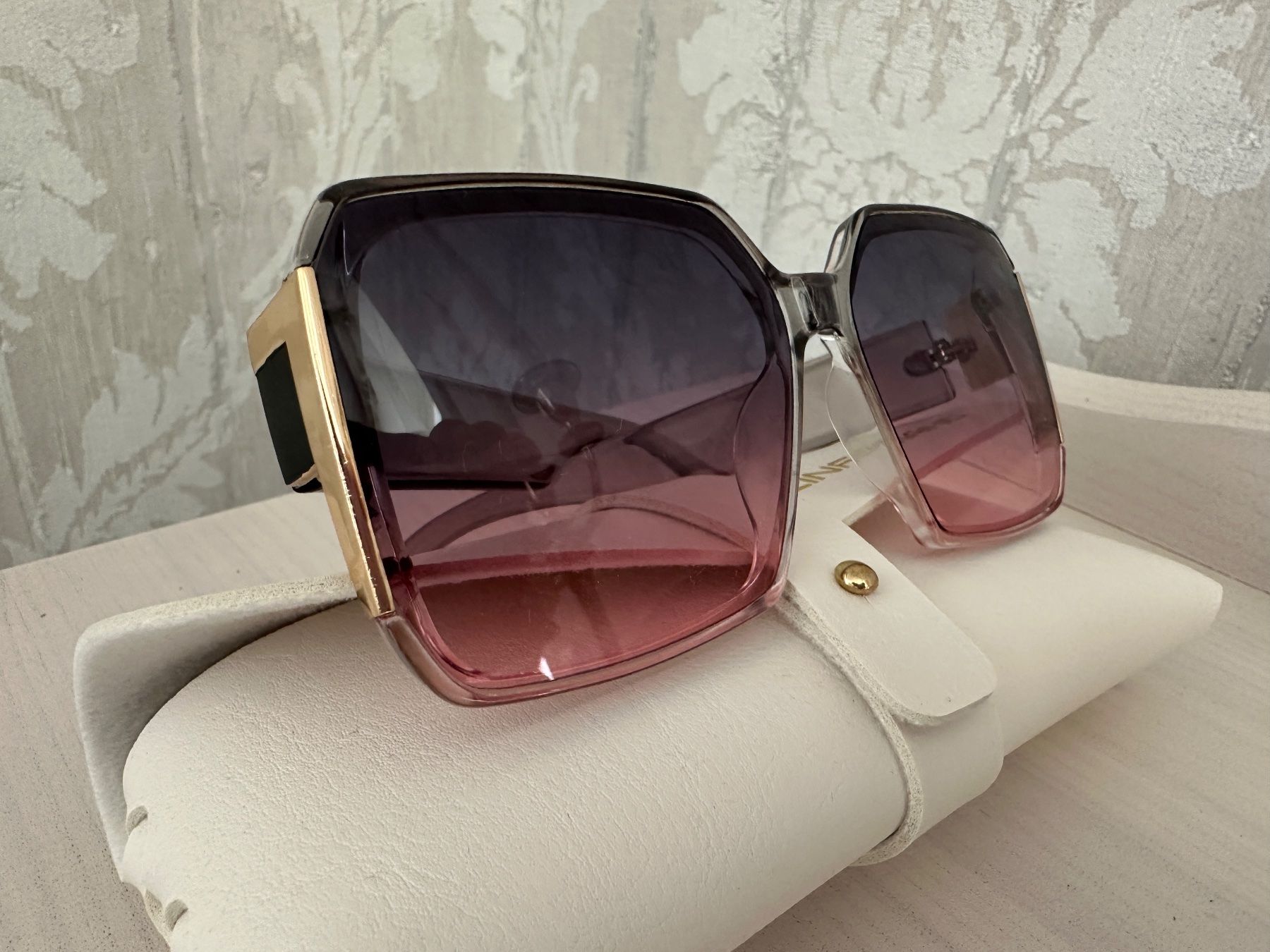 Brillen & Gläser: Neue stylische Sonnenbrille – Gebraucht aus Oberwil-Lieli von Svetlana28 2