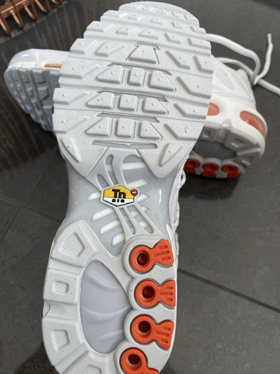 Nike Chaussures hommes: Nike Air Max Plus Utility Grösse 36.5  – Neuf avec emballage d'origine à Trimmis par Subburbia 1