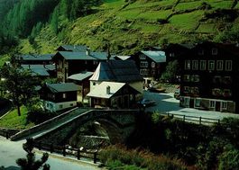 Ansichtskarte Binn Wallis, gelaufen, guter Zustand