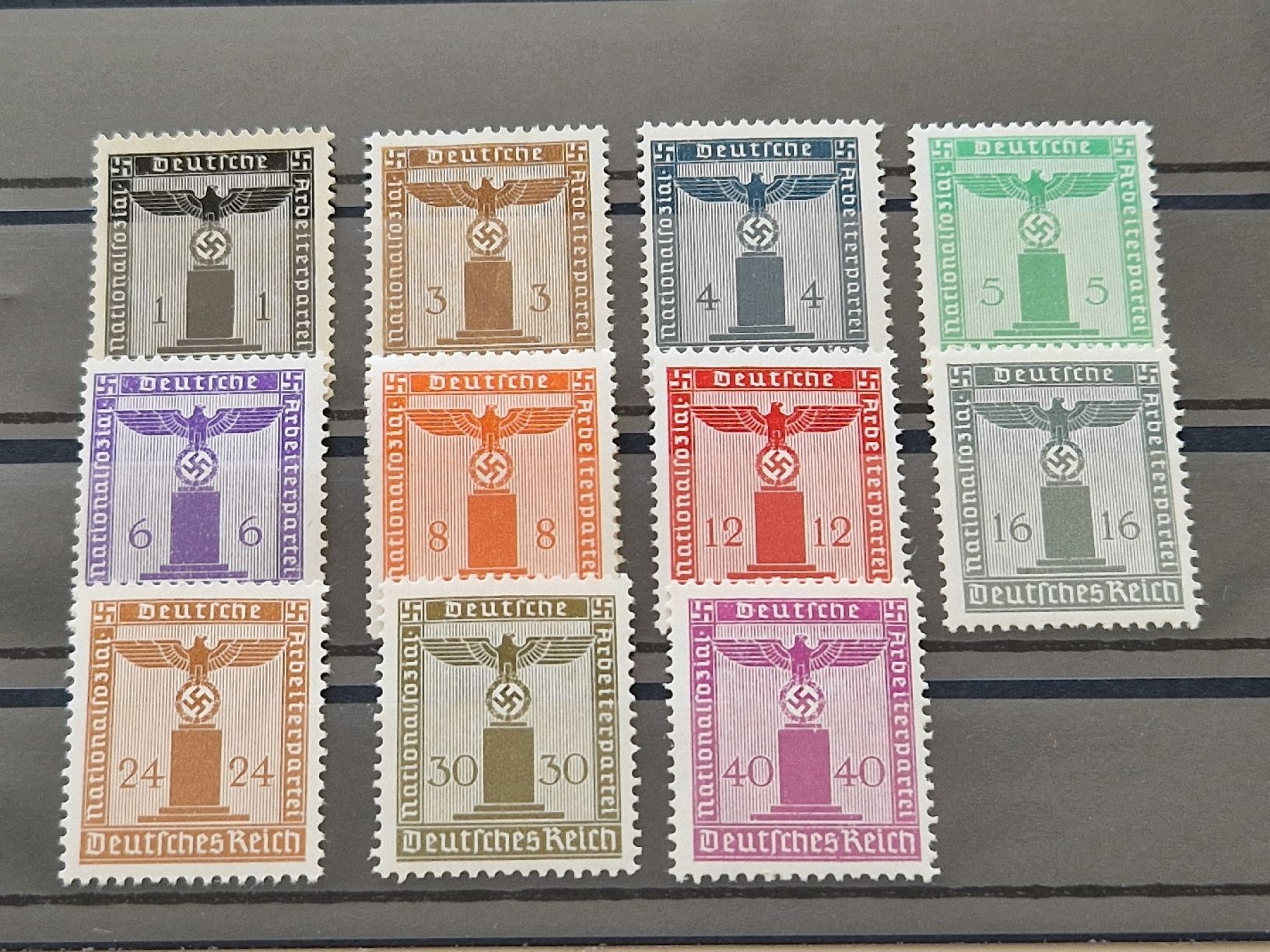 Tutti i francobolli: Deutsches Reich Briefmarken Dienst Set postfrisch – Nuovo (secondo la descrizione) da St. Gallen venduto da Enrico_SG