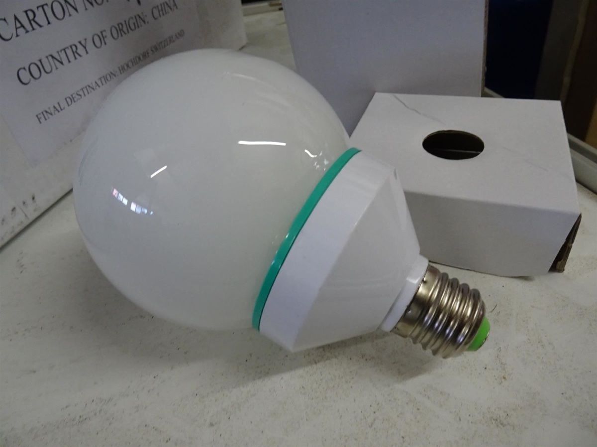 Lampade: 8Stk neue Leuchtsparlampen E27 – Nuovo e nell'imballaggio originale da Necker venduto da liq24