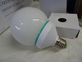 8Stk neue Leuchtsparlampen E27