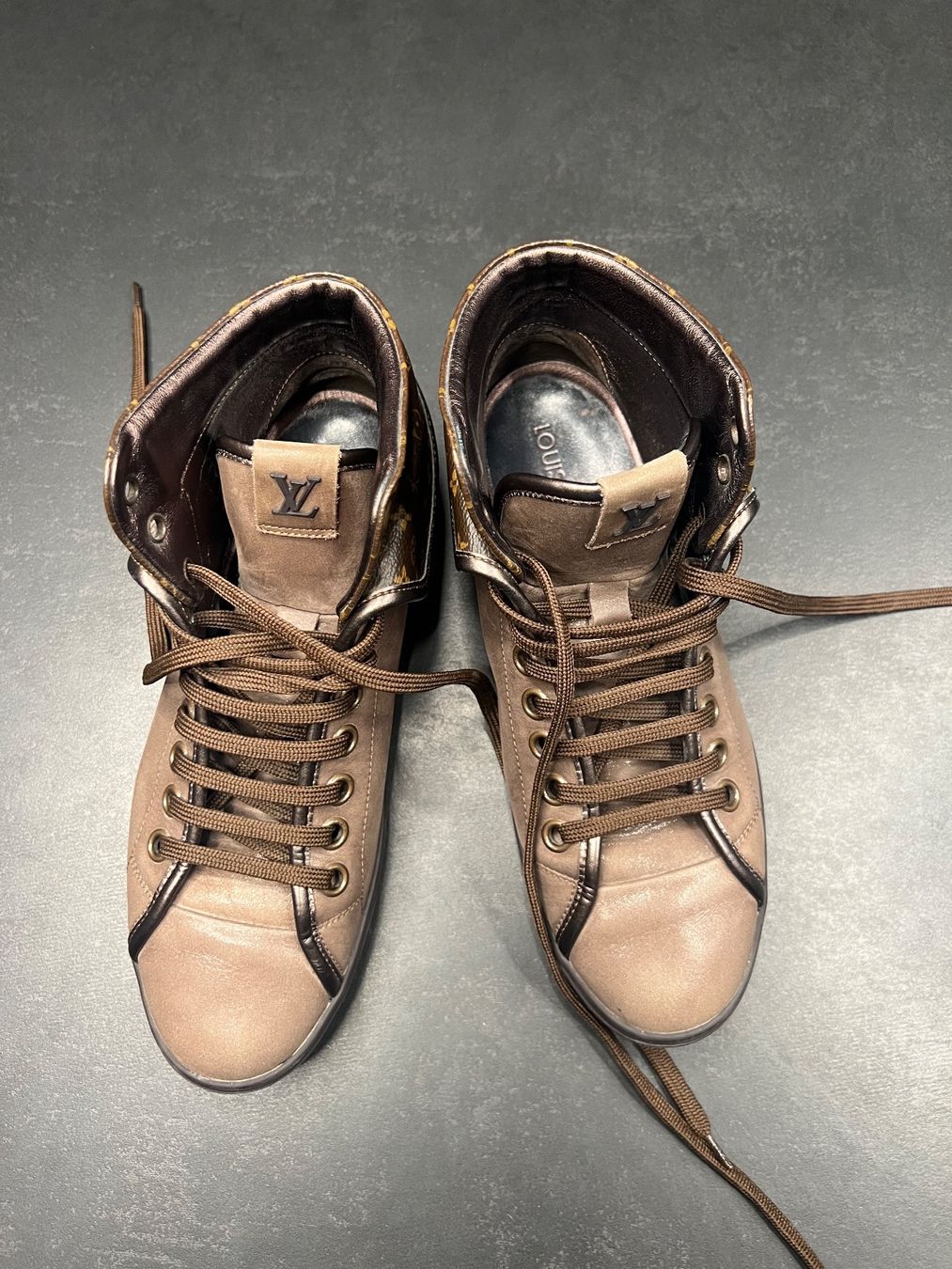 Louis Vuitton Scarpe da donna: Louis Vuitton Damenschuhe Gr 37.5 – Usato da St. Gallen venduto da ProtoPlex 2