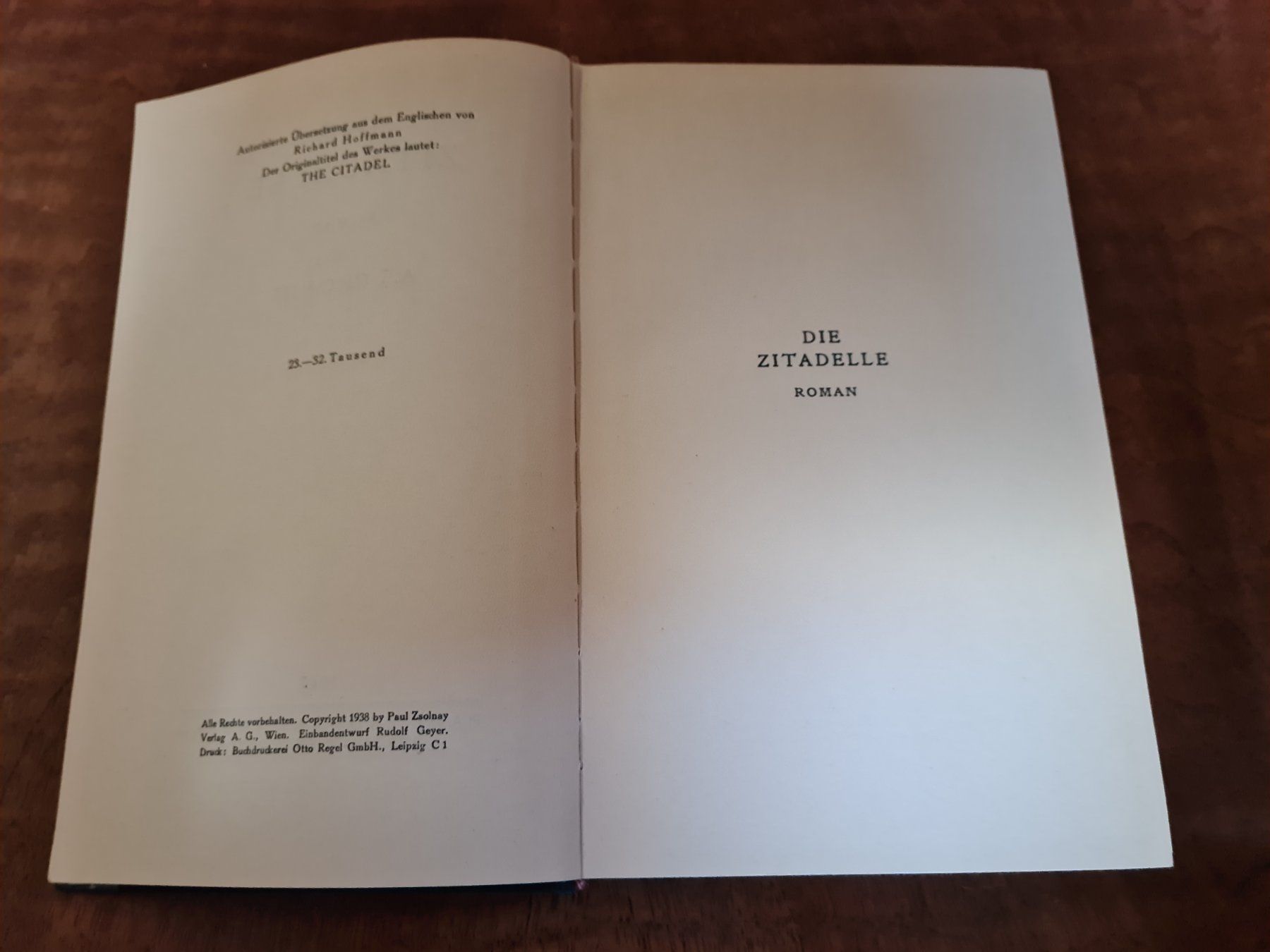 Bücher: Die Zitadelle – Gebraucht aus Erstfeld von Mario_boe0 3