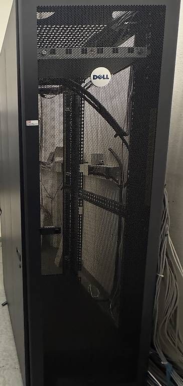 Racks & Supports: Rack informatique – D'occasion à Petit-Lancy par acetik 2