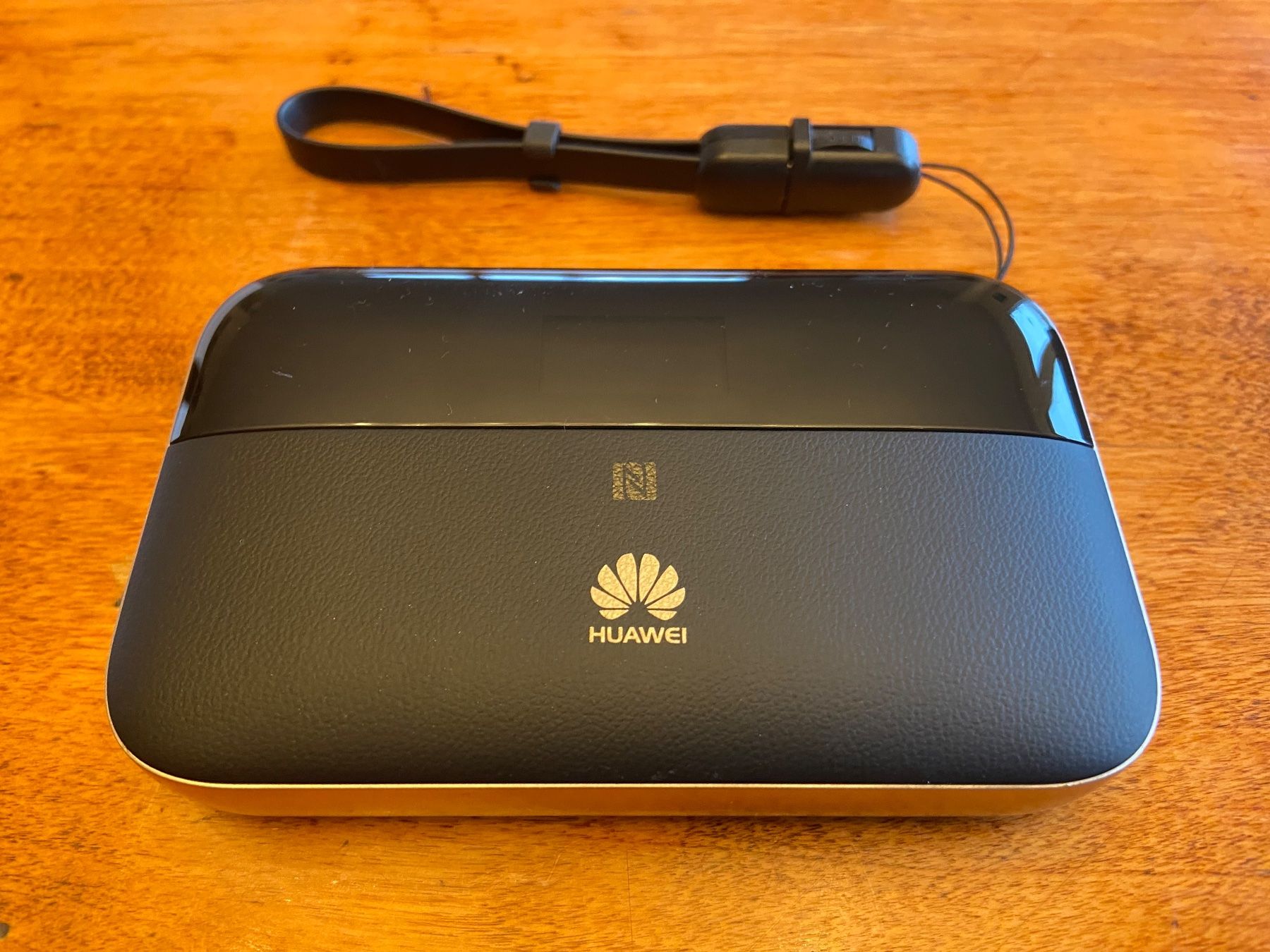 Huawei Modem & Router: Huawei Mobile WiFi E5576-320 Hotspot Router – Nuovo (secondo la descrizione) da zürich venduto da oeschgi007