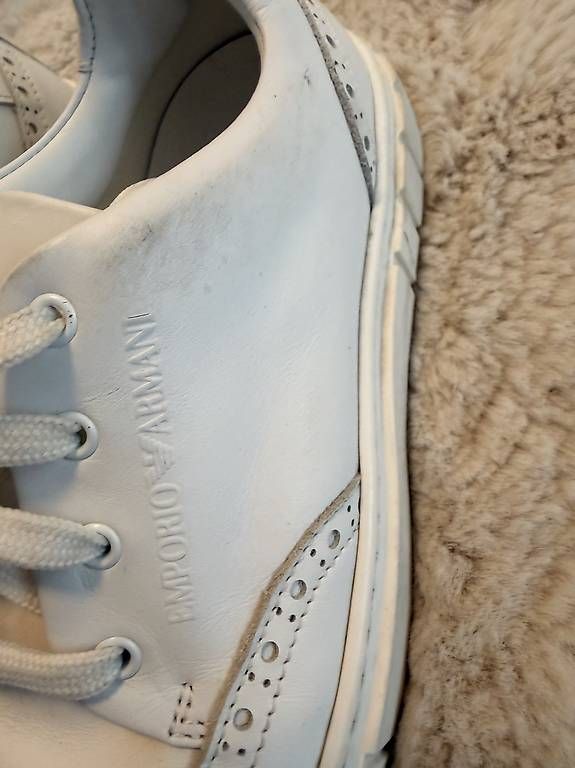 Scarpe da donna: Emporio Armani Sneakers – Usato da Adligenswil venduto da TST04 1