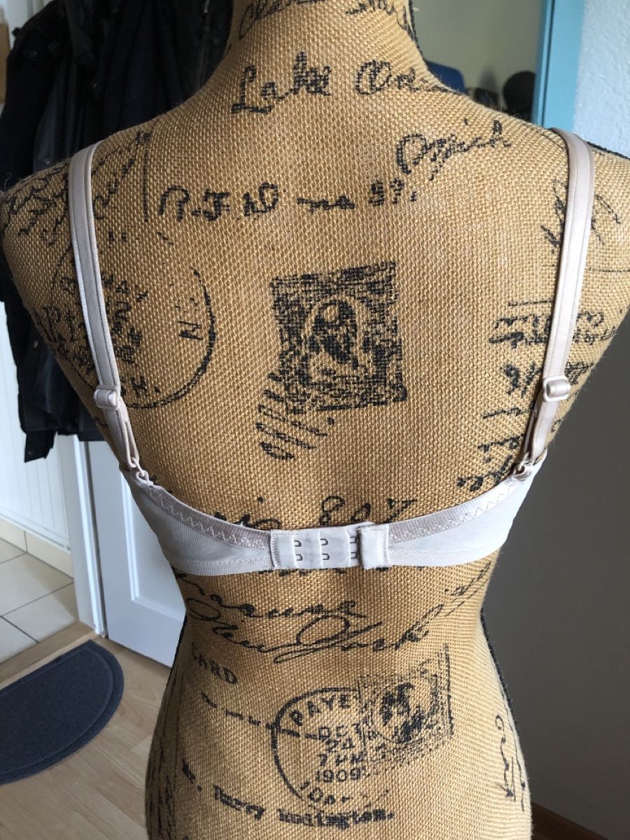 Altra biancheria intima: Soutien-gorge Triumph - Neuf - Taille 75E – Nuovo (secondo la descrizione) da Biel/Bienne venduto da Lianumi 2