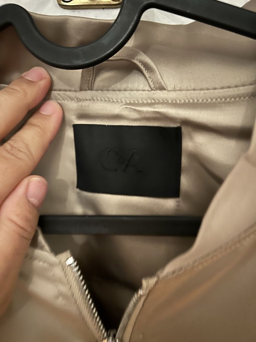 C&A Giacche: C&A Bomberjacke beige, Glänzend, Gr. L – Usato da Luzern venduto da bettygreen 2