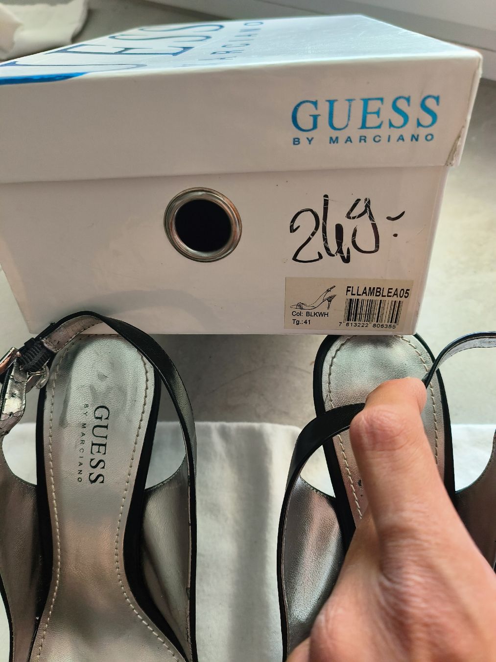 Guess Scarpe da donna: Escarpins Guess taille 41 – Usato da Préverenges venduto da cpa_v28q 7