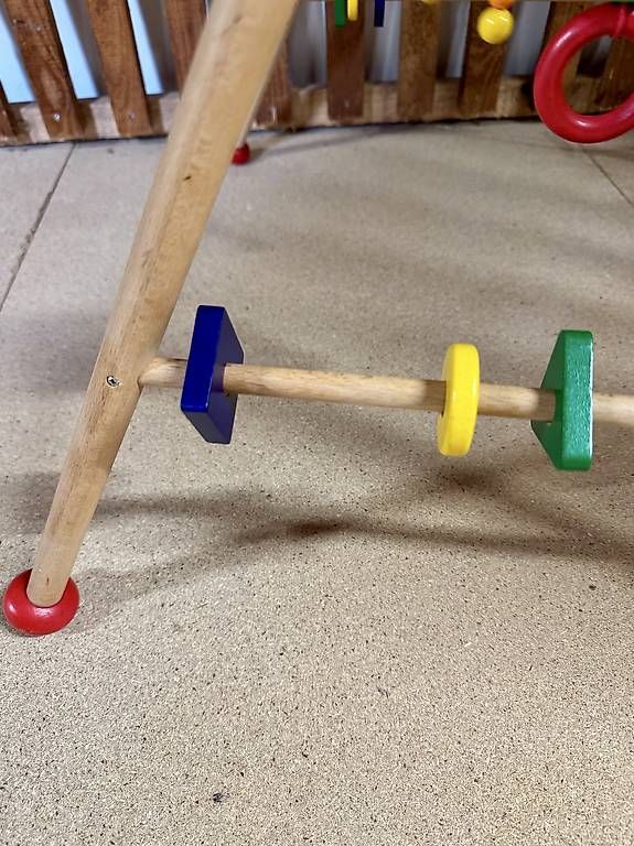 Jouets: Spielbogen aus Holz – D'occasion à Winterthur par celinecitrone 2