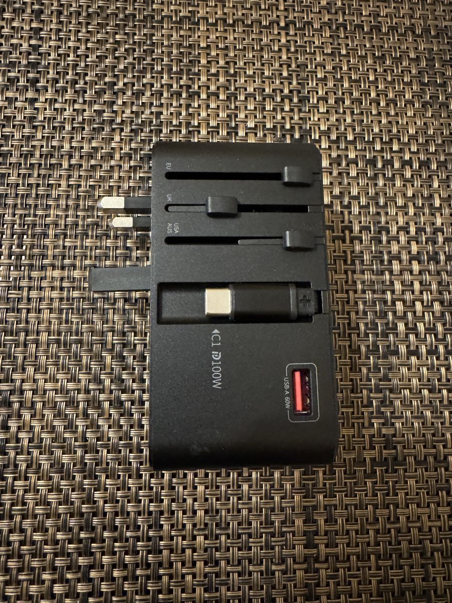 Caricabatterie: Ladegerät Netzteil Reiseadapter - Weltstecker – Nuovo (secondo la descrizione) da Uzwil venduto da K.Ya 1