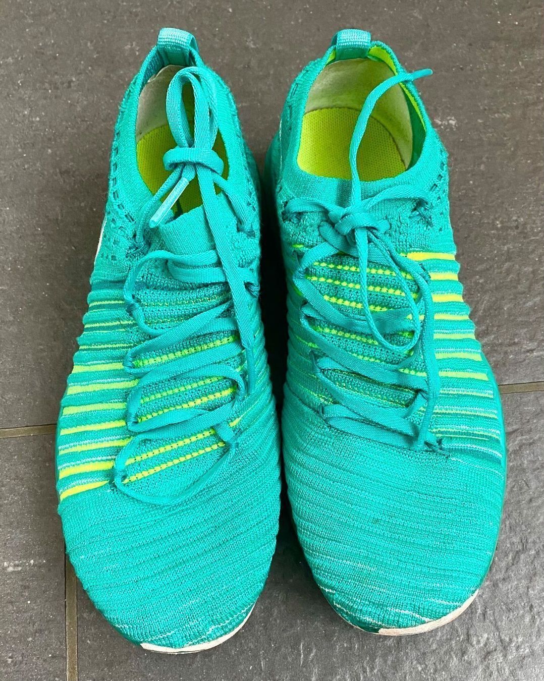 Nike Scarpe per ragazzi: Nike Schuhe Gr. 35.5 – Usato da Oensingen venduto da dorian07
