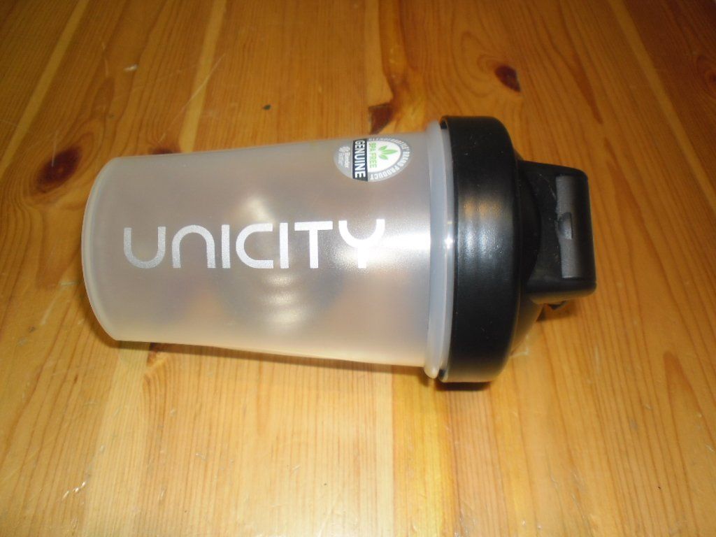 Elettrodomestici da cucina: Blender Bottle / Shaker , 4 dl – Nuovo (secondo la descrizione) da Büren SO venduto da omsa 1
