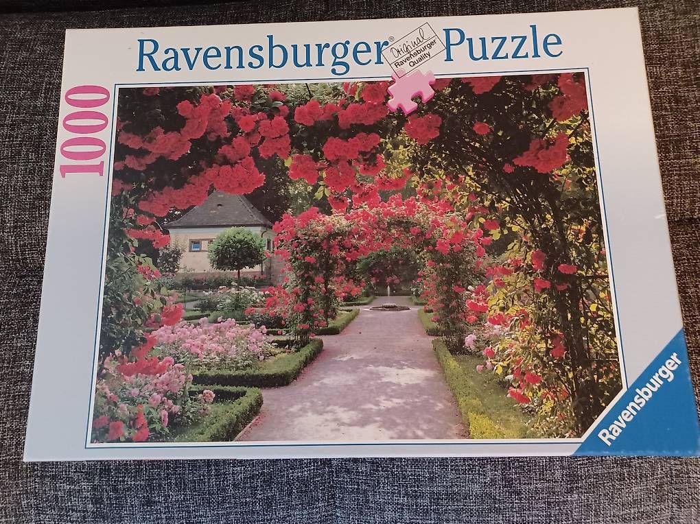 Ravensburger Puzzle: Puzzle Motiv "ROSENGARTEN" – Usato da Kriens venduto da kusi56