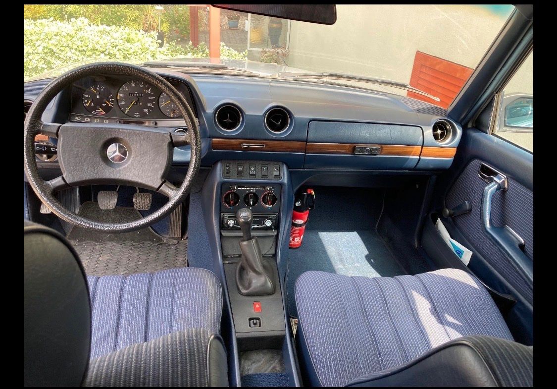 Mercedes-Benz Automobili: Oldtimer Mercedes Benz 200 W123 – Usato da Neuhausen venduto da BETO73 4
