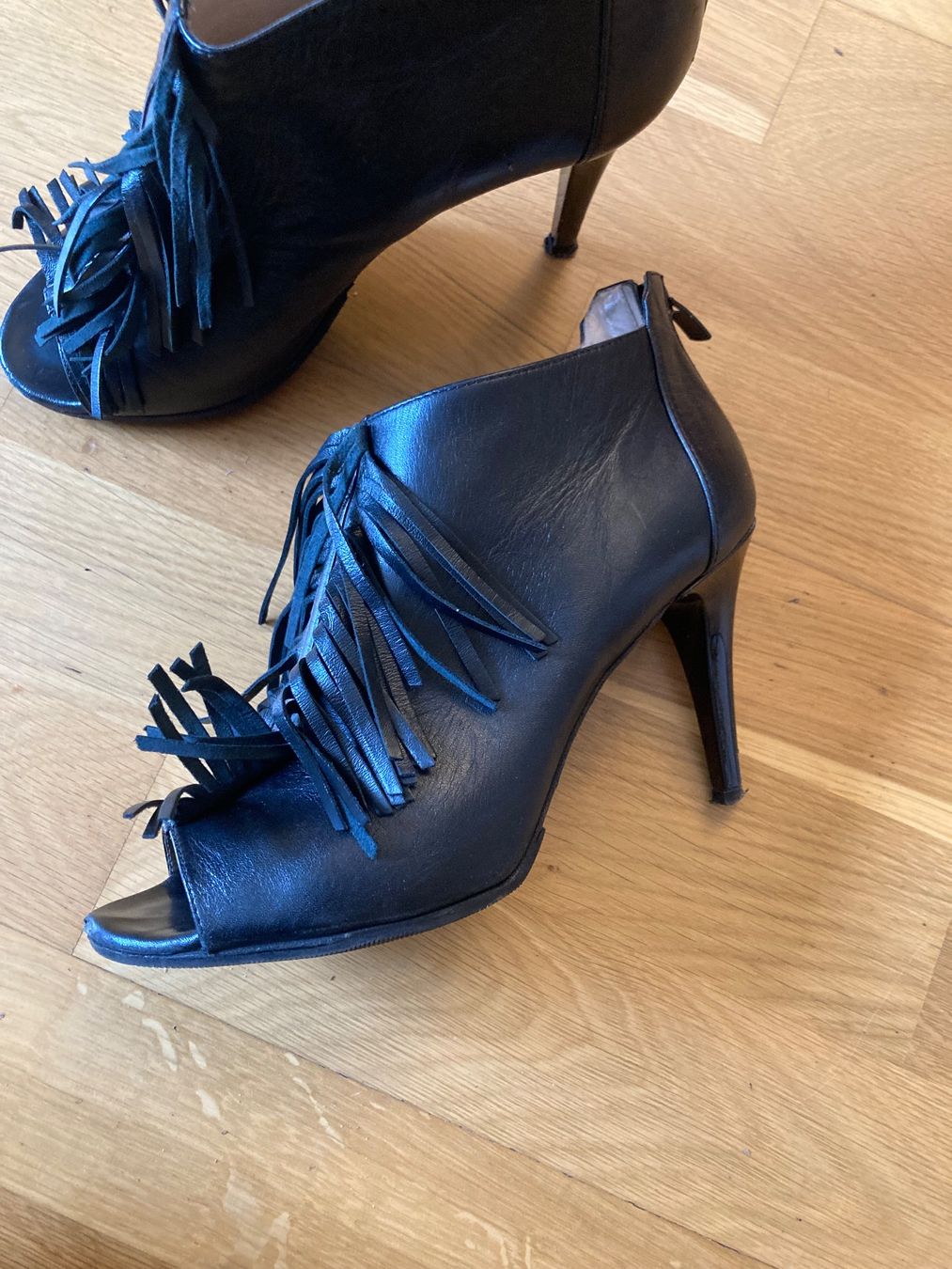 Damenschuhe: Leather Peep-toe Ankle Booties, size 37 – Gebraucht aus Luzern von AM2nd 1