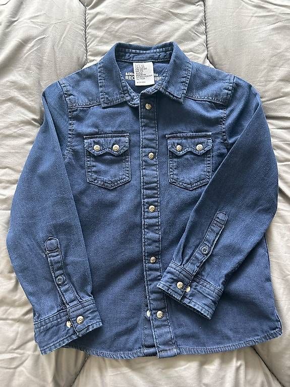 Camicie, T-shirt & Polo: Camicia denim hm 5-6 anni 116 cm – Usato da Tesserete venduto da l_m_n67r