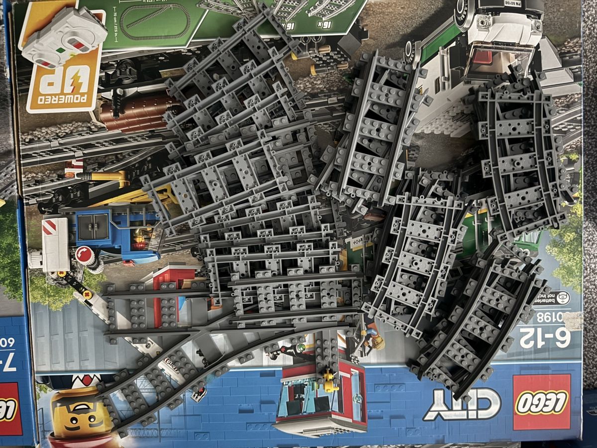 Lego Jeux de construction: Lego 60198 Train set – D'occasion à Oberwil BL par napetak 3