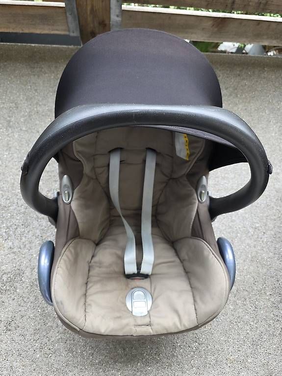 Seggiolini per auto: Maxi-Cosi Babyschale – Usato da Uitikon Waldegg venduto da Jack.clement