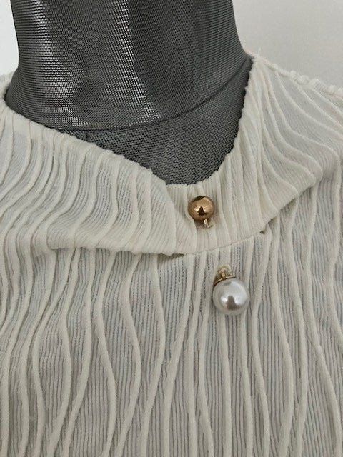 Maglioni & Felpe: pull crème, manches longues, taille M Motf – Usato da Marin-Epagnier venduto da rchouchouu 1